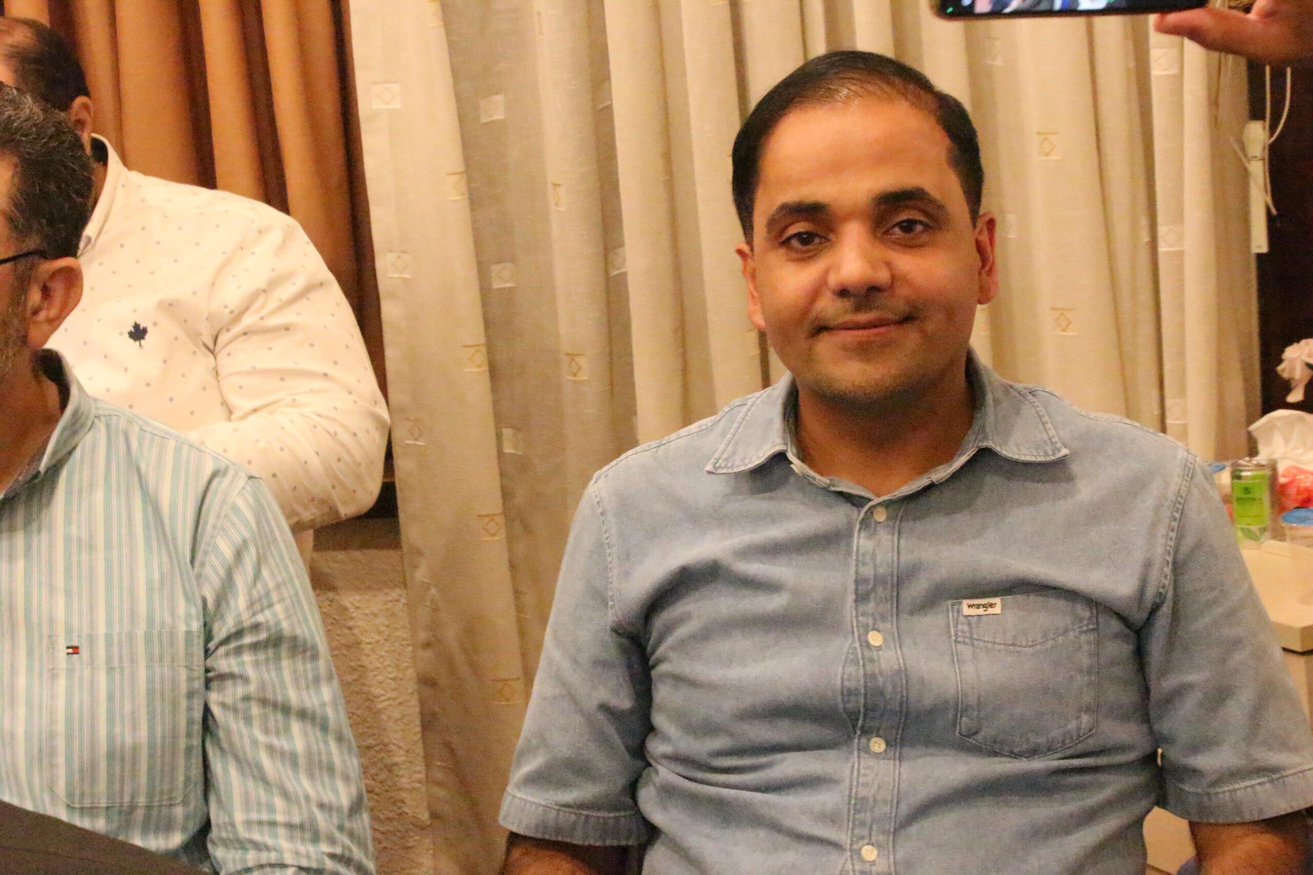 صرخة فنانين بعد دفع التلفزيون الأردني 500 ألف دينار لمؤثر مقابل 15 حلقة… وحزب البناء يتبنى مطالبهم “فيديو وصور"