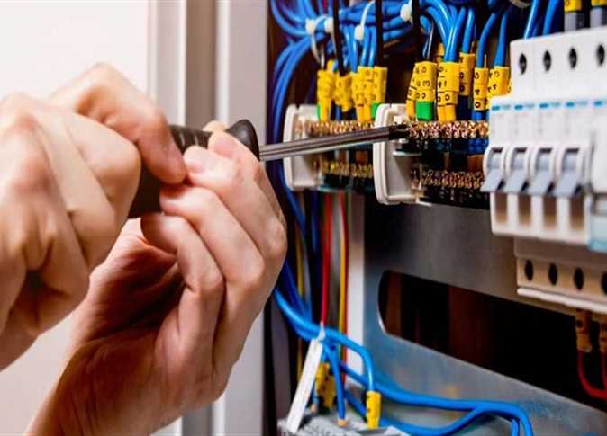 اختلاس كهرباء من مسجدين لتشغيل مساكن ومزرعة