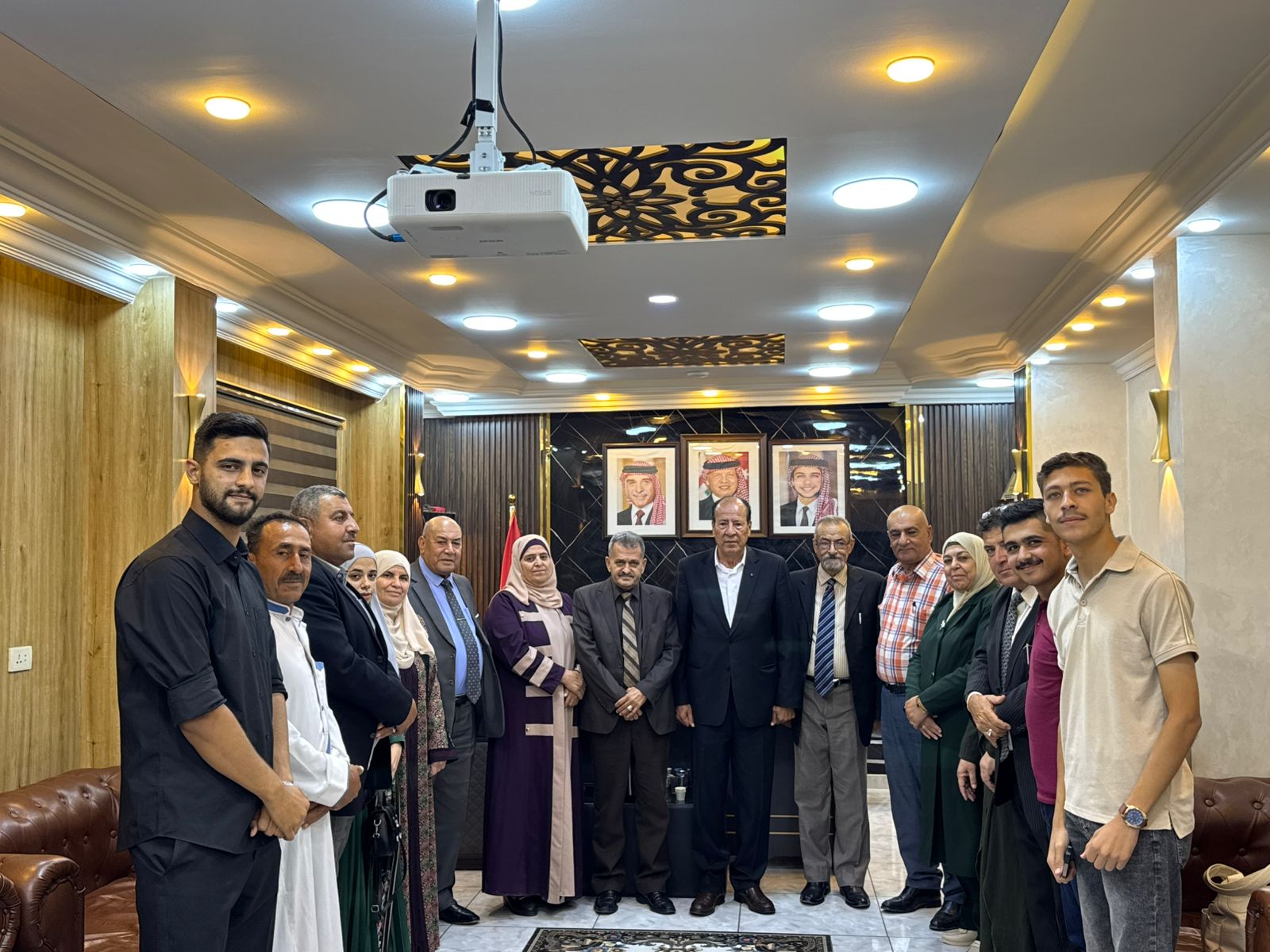 رئيس لجنة بلدية كفرنجه يلتقي وفدا من جمعية البيئة ومبادرة العمل التطوعي