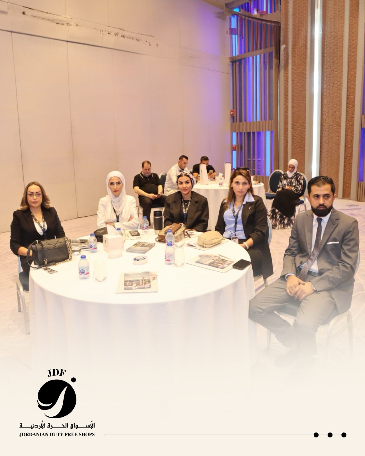 صورة حول : مشاركة فاعلة للأسواق الحرة الأردنية في مؤتمر "مستقبل السياحة" بالعقبة مشاركة فاعلة للأسواق الحرة الأردنية في مؤتمر "مستقبل السياحة" بالعقبة