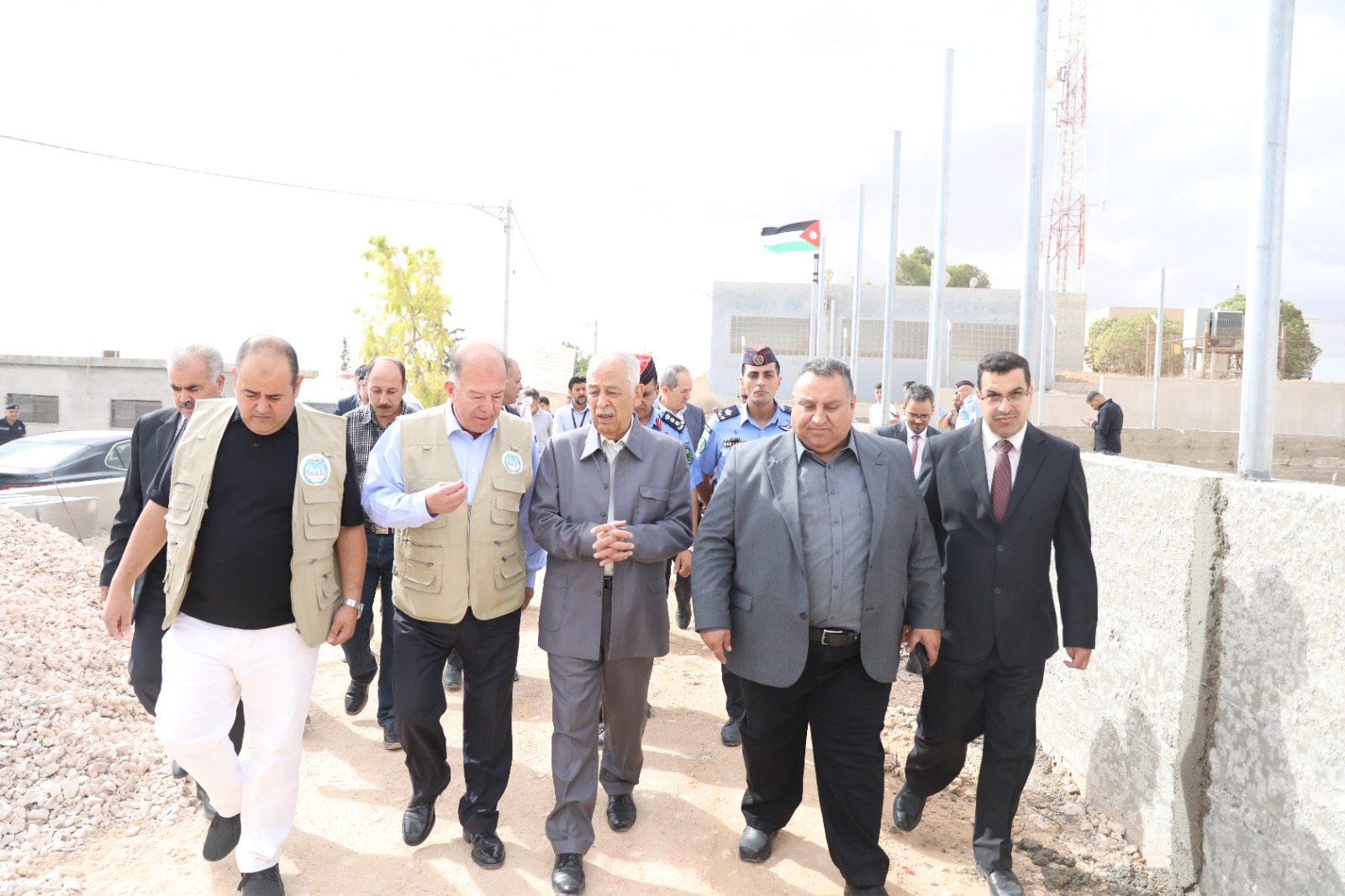 العيسوي: المبادرات الملكية ماضية في ترجمة الرؤى الملكية إلى منجزات ملموسة"صور"