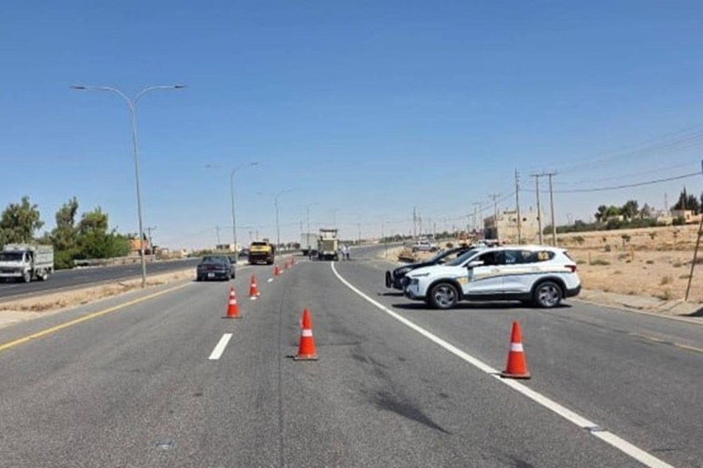 صورة حول : تحذير هام جداً من الدوريات الخارجية لسالكي الطريق الصحراوي تحذير هام جداً من الدوريات الخارجية لسالكي الطريق الصحراوي