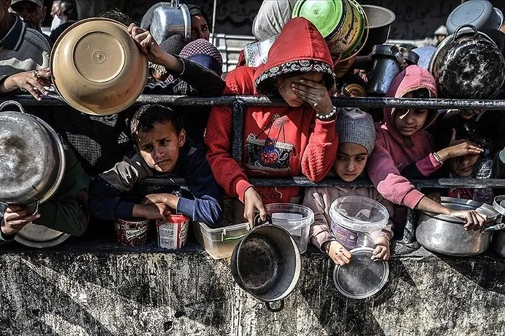 صورة حول : الأونروا تحذر: غزة تواجه خطر المجاعة والكارثة الإنسانية المتصاعدة الأونروا تحذر: غزة تواجه خطر المجاعة والكارثة الإنسانية المتصاعدة