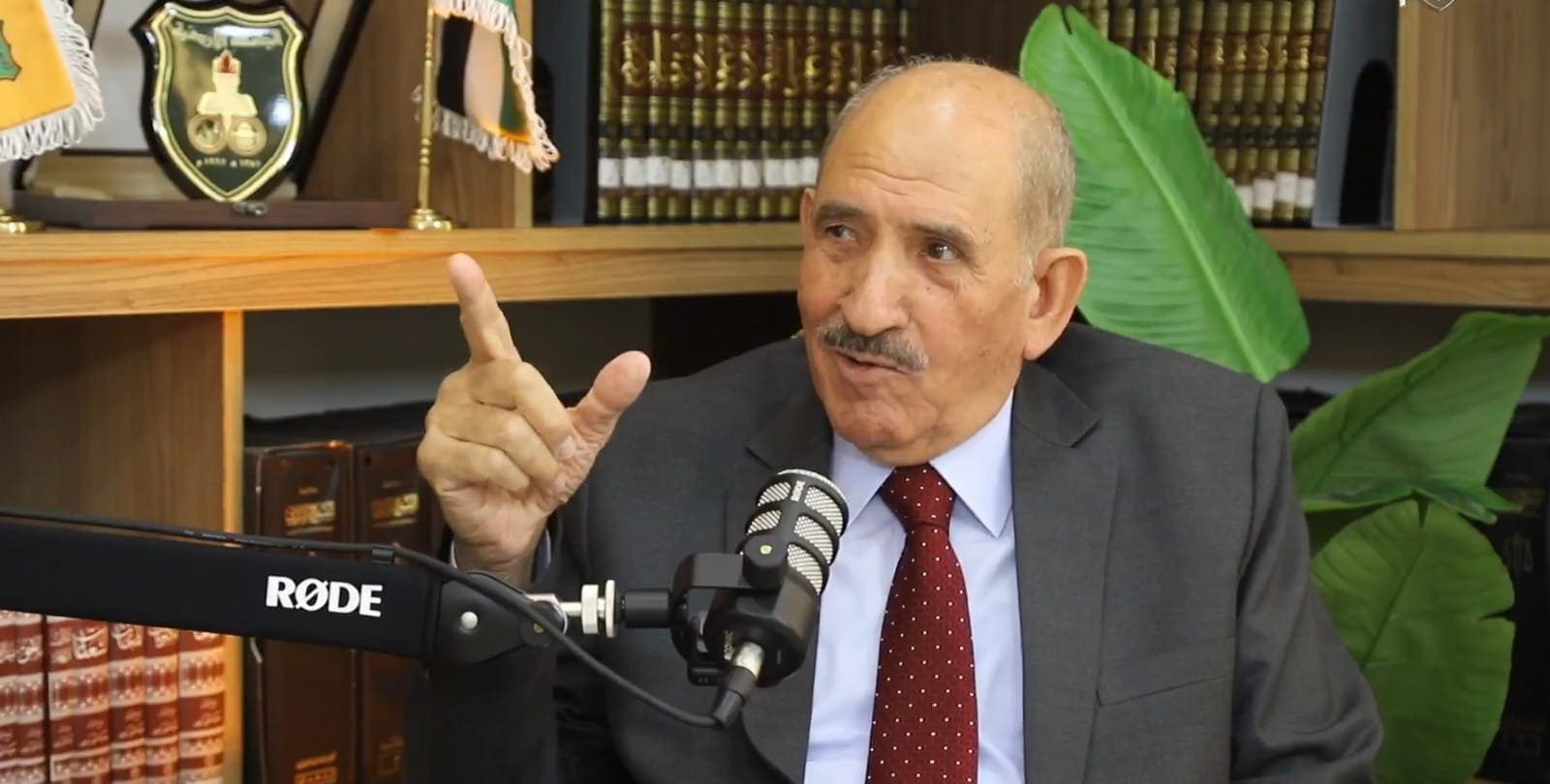 مسيرة الذنيبات في سردية “مُلهم بودكاست” لإذاعة الجامعة الأردنية .. فيديو