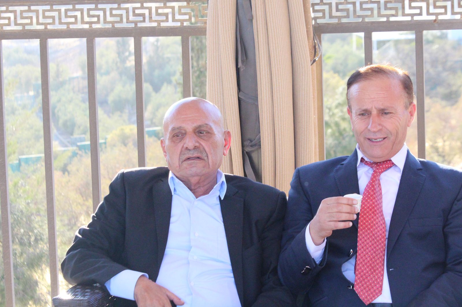 حفل اشهار كتاب “وكأني لا زلت هناك” للدكتور صبري الربيحات .. فيديو وصور