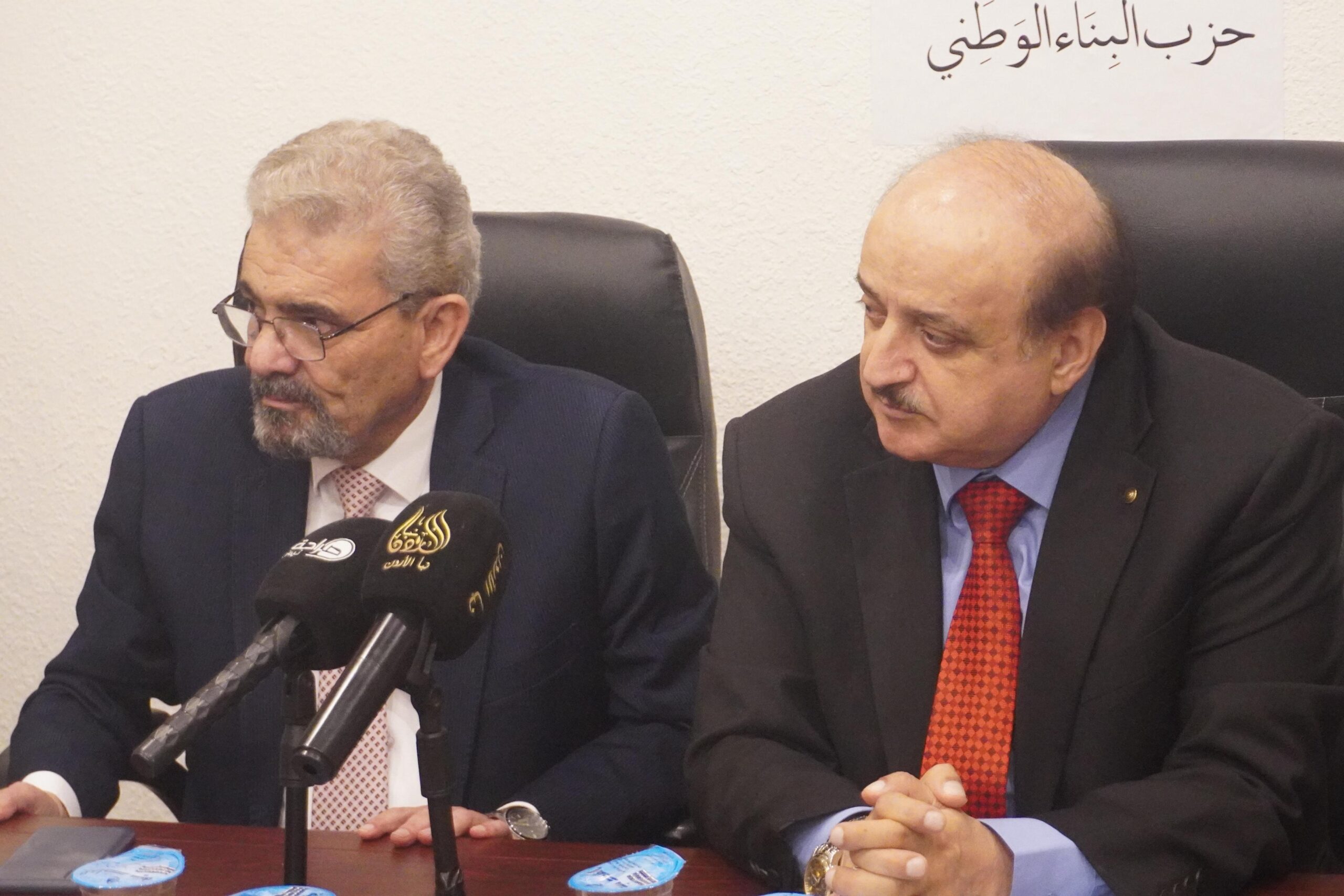 صرخة فنانين بعد دفع التلفزيون الأردني 500 ألف دينار لمؤثر مقابل 15 حلقة… وحزب البناء يتبنى مطالبهم “فيديو وصور"