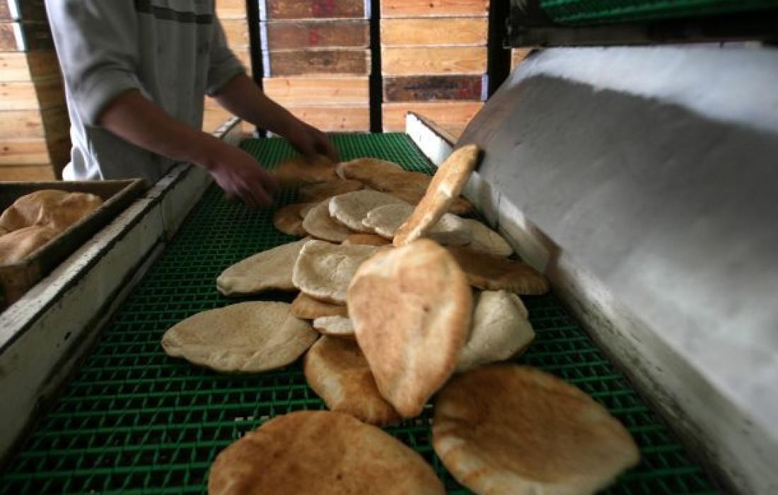 صورة حول : عاجل | إغلاق مخبز يخلط " الطحين بالجبصين " للمرة الثانية في سحاب عاجل | إغلاق مخبز يخلط " الطحين بالجبصين " للمرة الثانية في سحاب