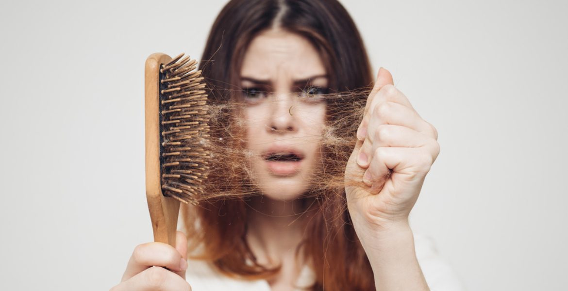 تعرف على فيتامينات أساسية لتعزيز نمو الشعر