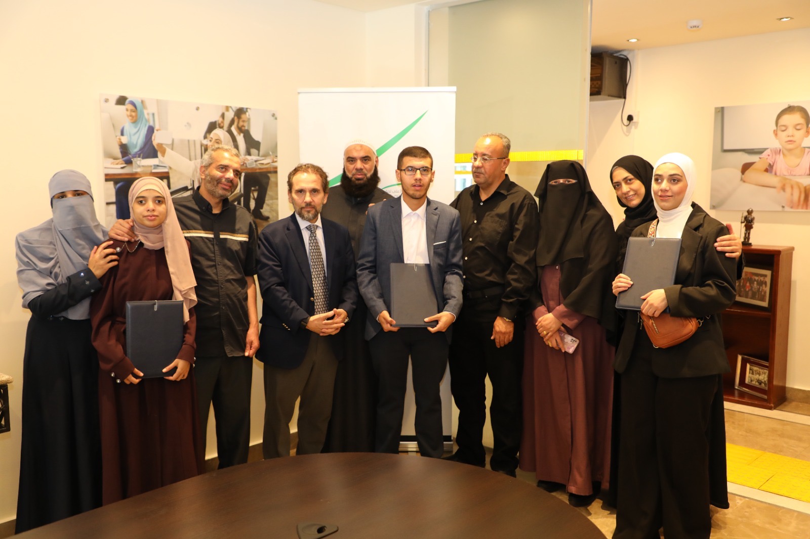 الأمير مرعد يكرم أوائل الطلبة ذوي الإعاقة المتميزين في الثانوية العامة