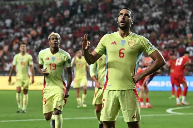 صورة حول : إسبانيا تسحق تركيا بسداسية وتواصل تألقها في تصفيات مونديال 2026 إسبانيا تسحق تركيا بسداسية وتواصل تألقها في تصفيات مونديال 2026