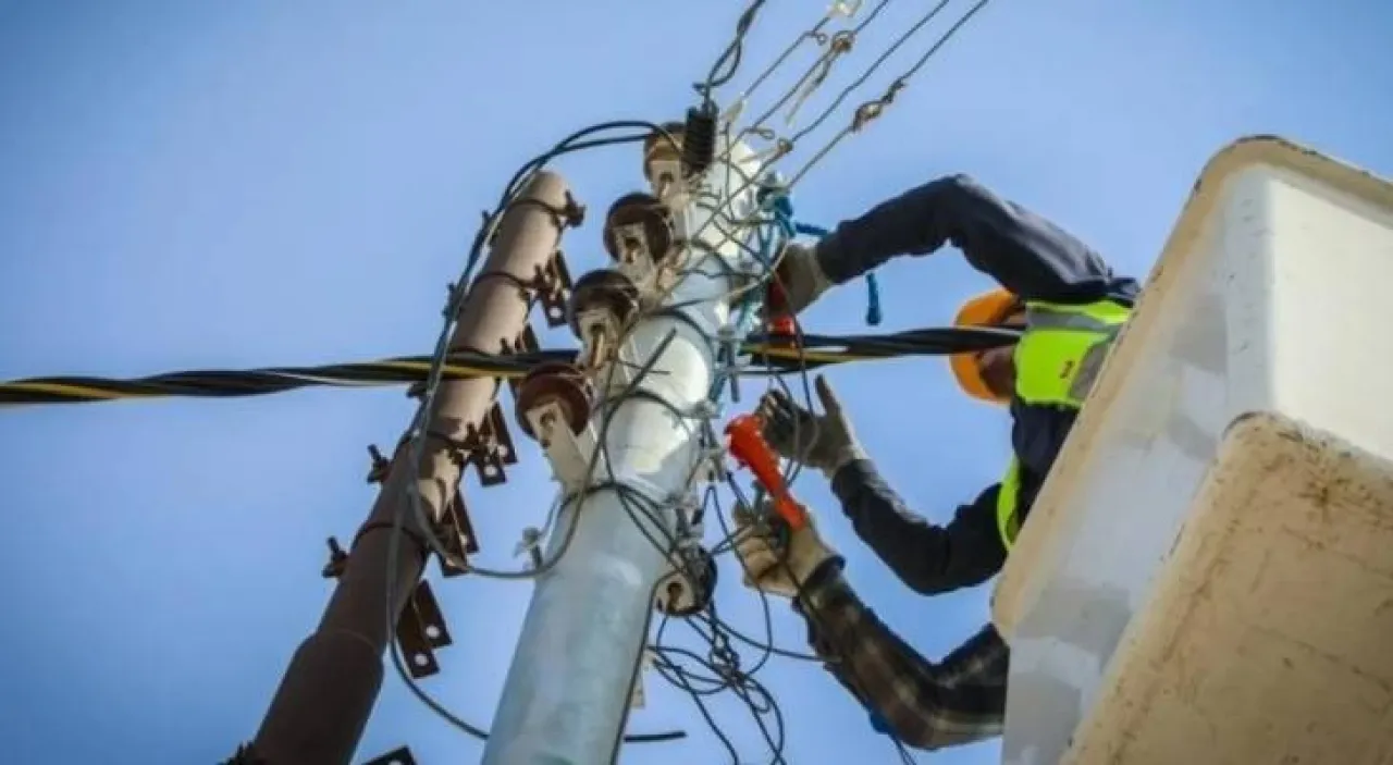 صورة حول : فصل مبرمج التيار الكهربائي في معان فصل مبرمج التيار الكهربائي في معان