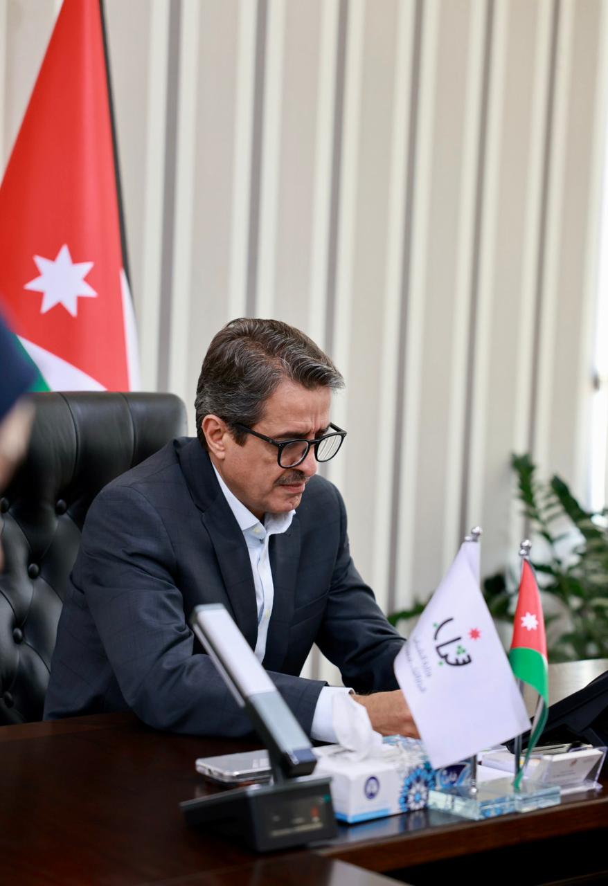 وزير الشباب يؤكد أهمية مأسسة العمل التطوعي وتعزيزه كثقافة وطنية