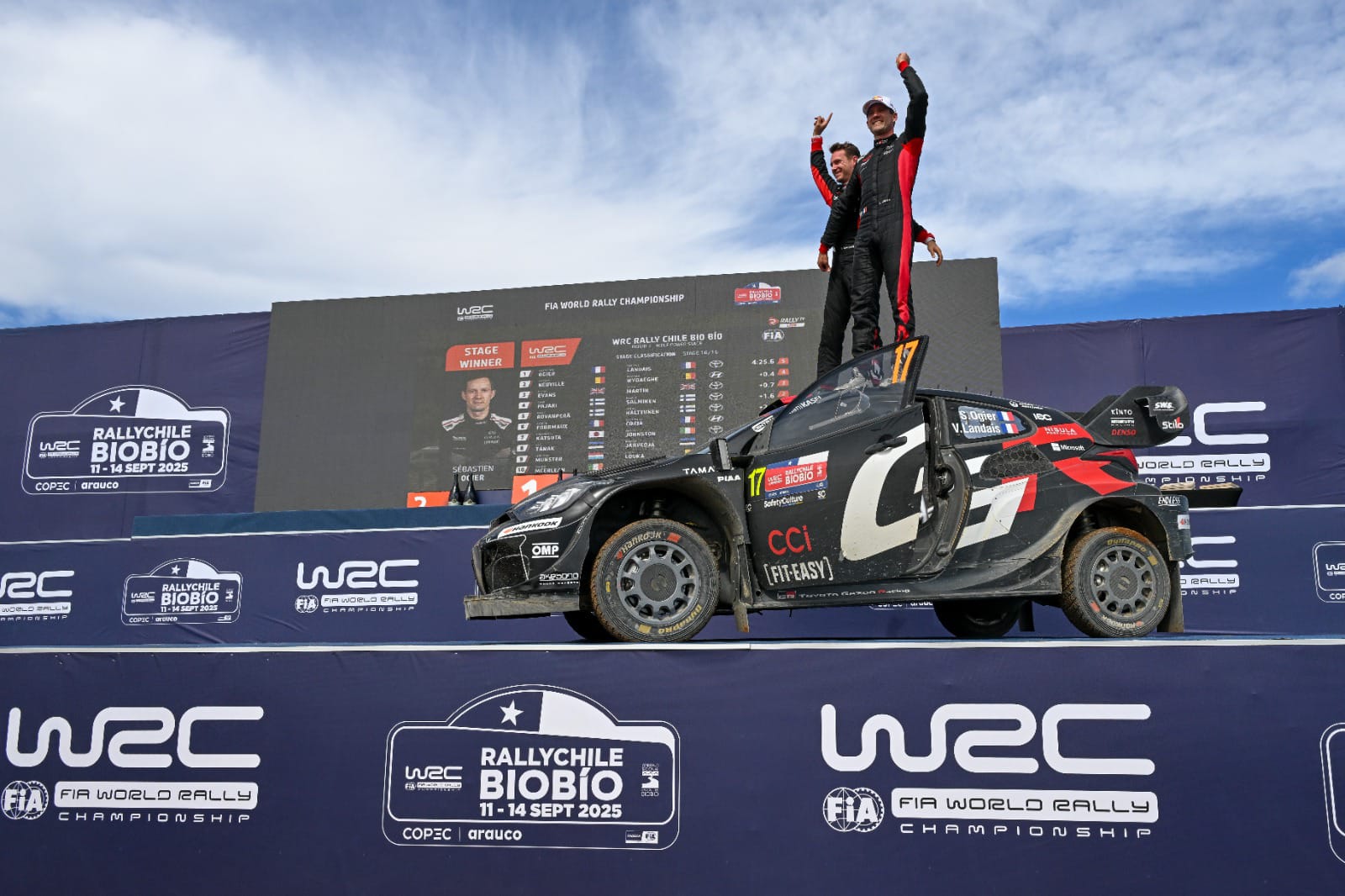 فريق تويوتا جازو للسباقات يحطم الرقم القياسي ويفوز بالمركزين الأول والثاني في رالي تشيلي