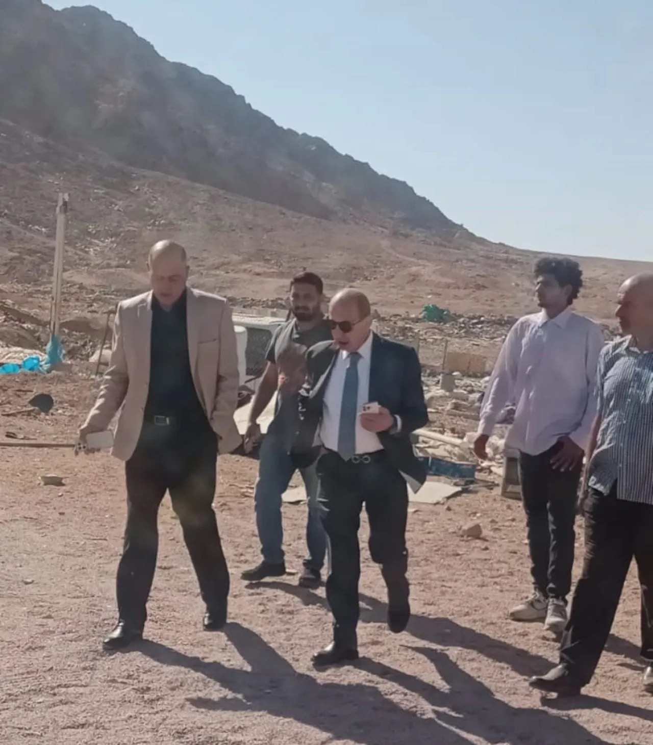 صورة حول : المصري يتفقد مكب النفايات بالعقبة ويؤكد البحث عن بديل مستدام المصري يتفقد مكب النفايات بالعقبة ويؤكد البحث عن بديل مستدام