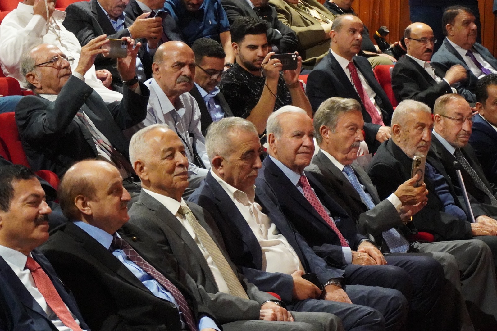 عاجل | العيسوي يرعى عرض الفيلم الوثائقي "معان حيث أشرقت شمس المملكة" فيديو