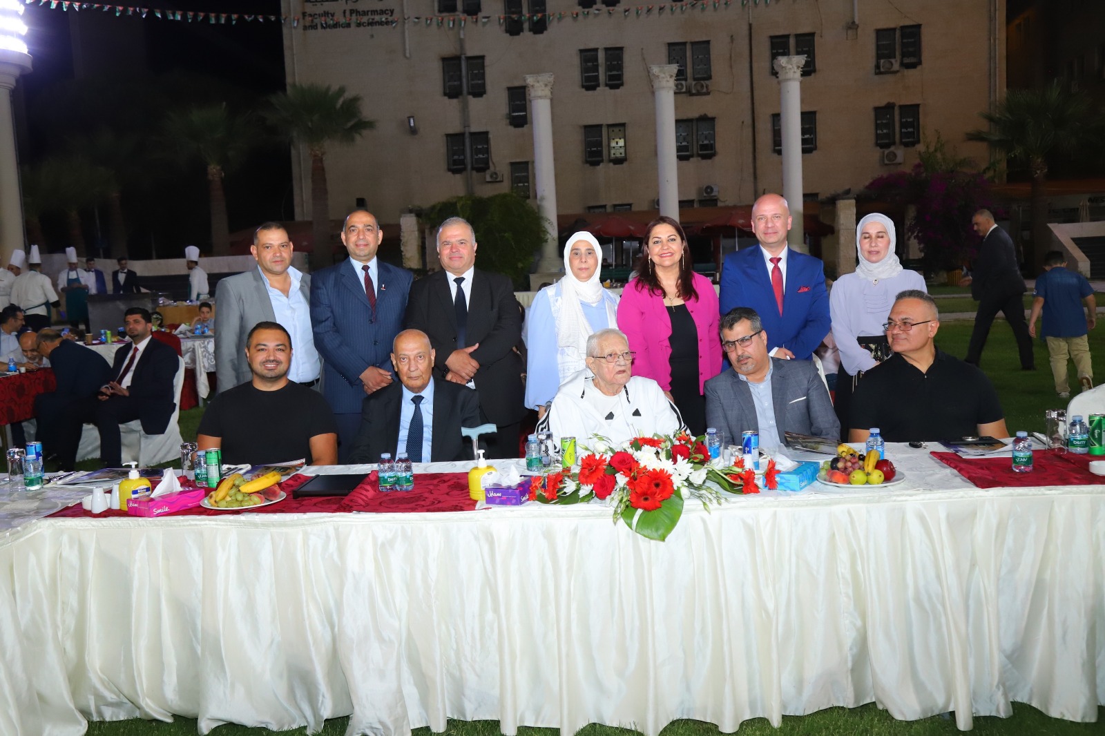 رئيس جامعة البترا يرعى حفل العشاء السنوي لنادي الجامعة