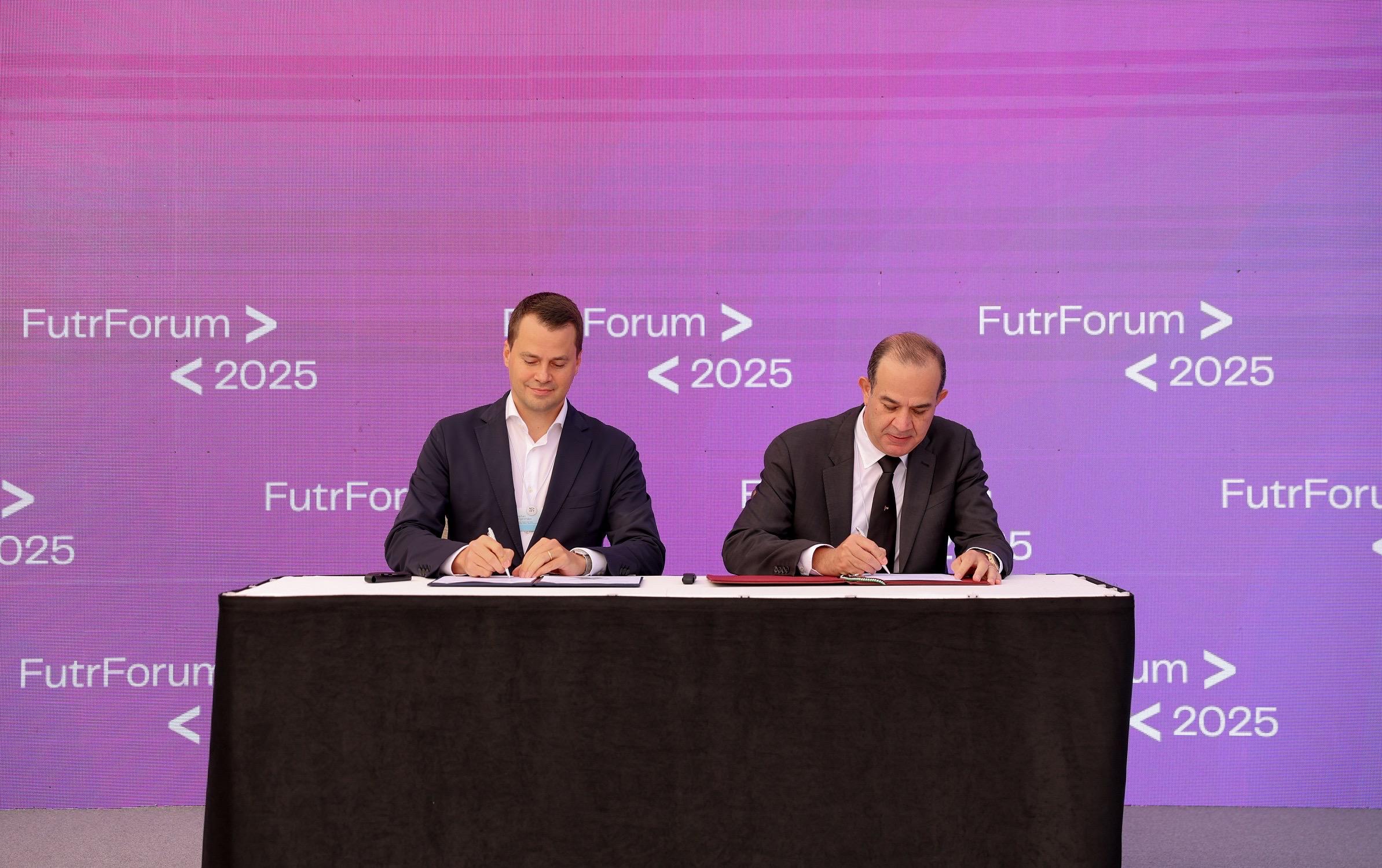 صورة حول : إطلاق منصة الأردن للمعرفة المستقبلية بالشراكة مع المنتدى الاقتصادي العالمي إطلاق منصة الأردن للمعرفة المستقبلية بالشراكة مع المنتدى الاقتصادي العالمي