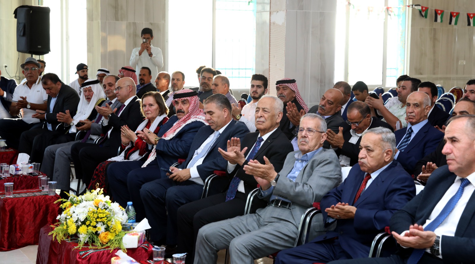 العيسوي يرعى احتفال ديوان أنباء عشائر الزعبية بالمناسبات الوطنية