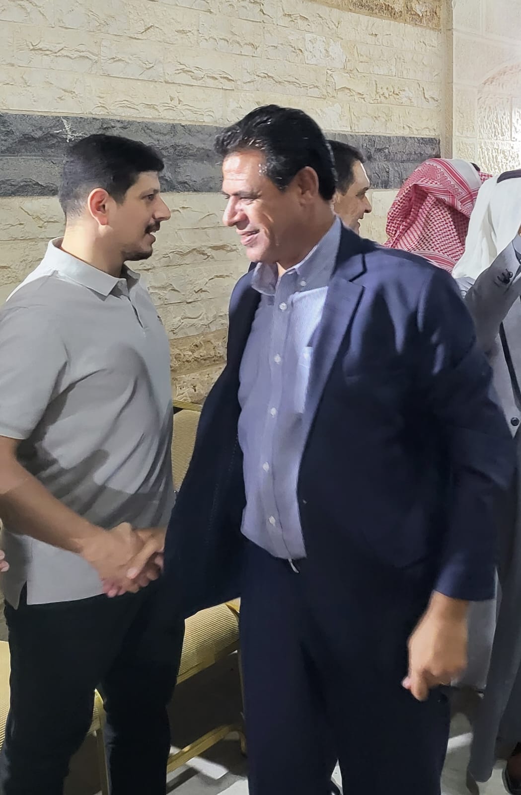 رجل الأعمال ناصر سعيد الركيبات يستقبل المهنئين بنجاح عملية زراعة الكلى