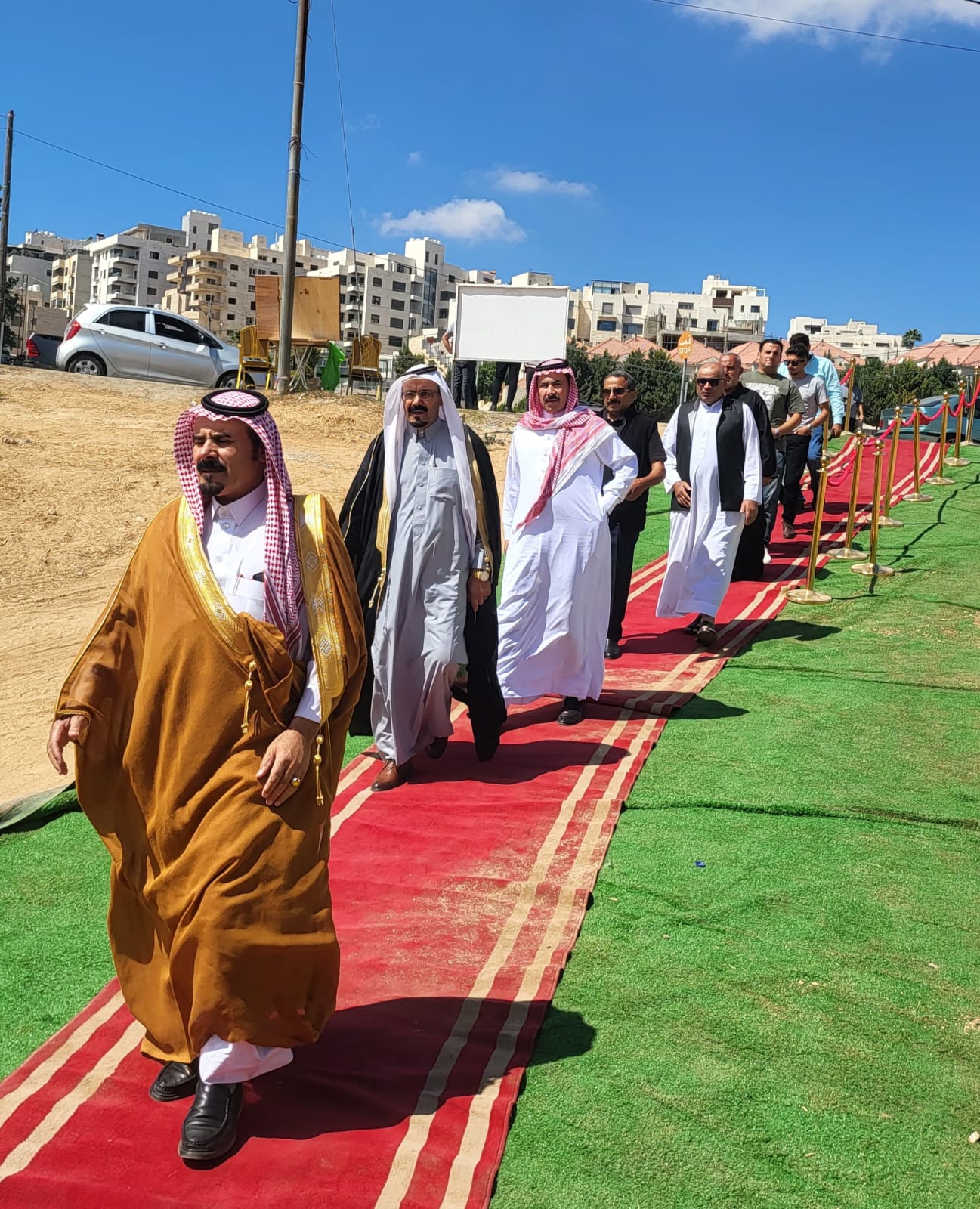 حشود غفيرة تشارك مروان الركيبات حفل زفاف نجله المهندس عبدالله في دابوق