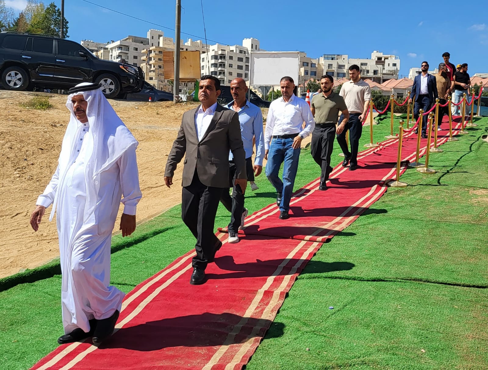 صورة حول : حشود غفيرة تشارك مروان الركيبات حفل زفاف نجله المهندس عبدالله في دابوق حشود غفيرة تشارك مروان الركيبات حفل زفاف نجله المهندس عبدالله في دابوق