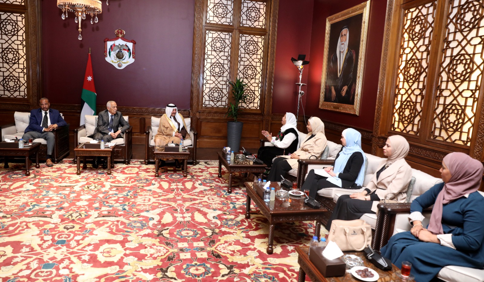 العيسوي: التحديث الشامل خيار وطني لا رجعة عنه بقيادة الملك