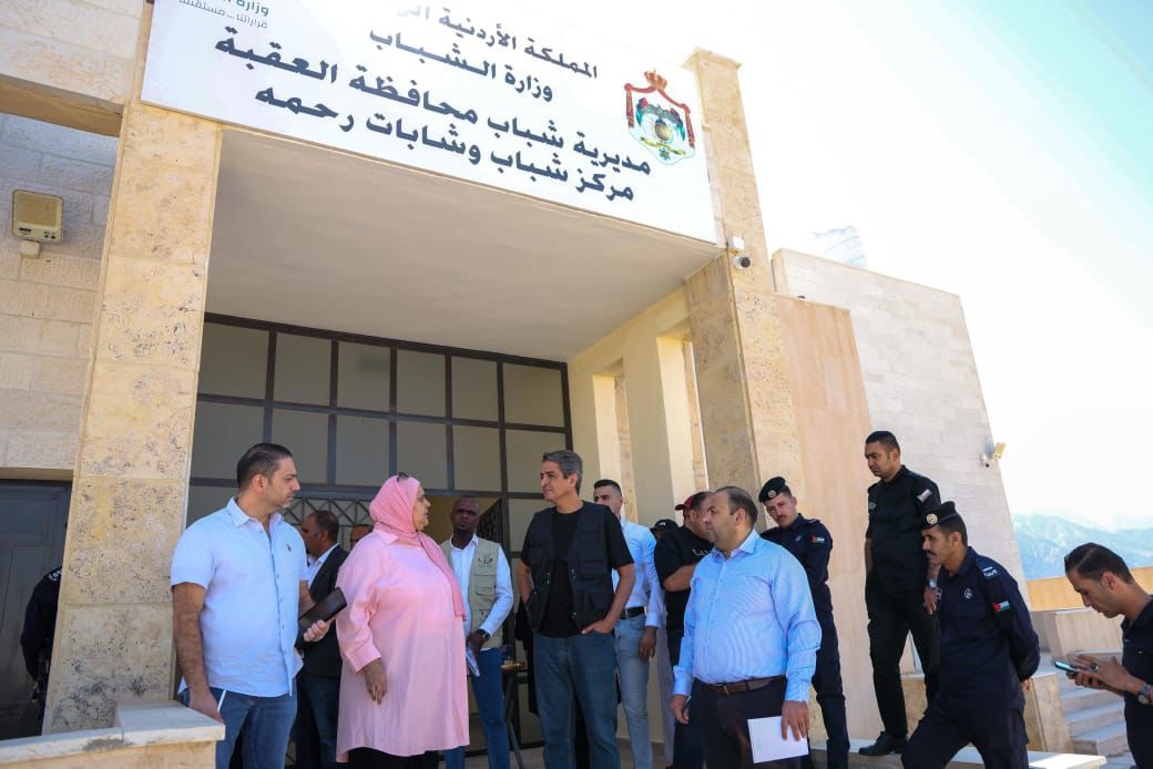 وزير الشباب يتفقد مرافق الشباب والرياضة في العقبة