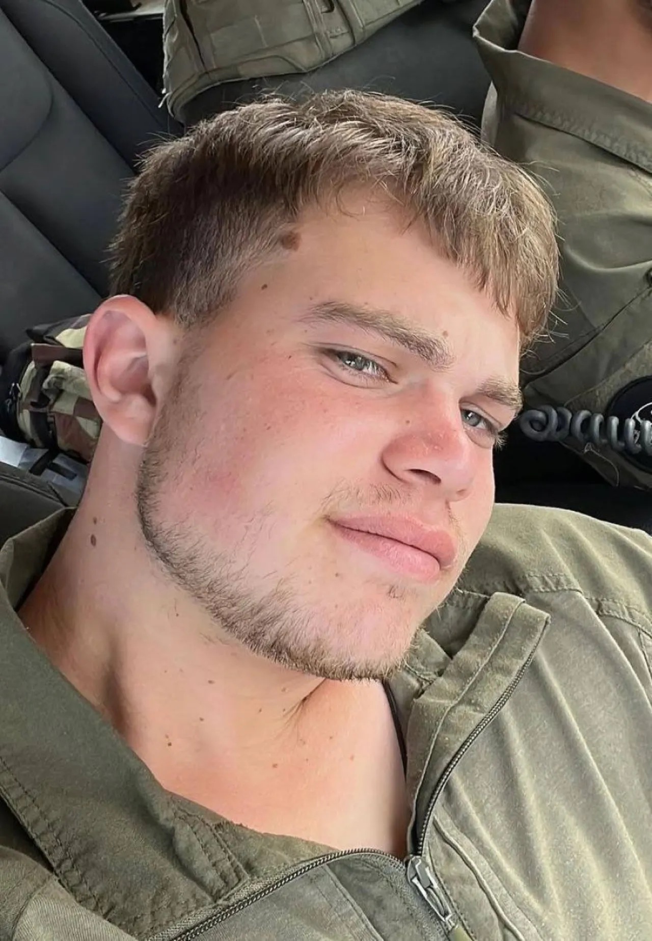 صورة حول : مقتل جندي إسرائيلي مقتل جندي إسرائيلي