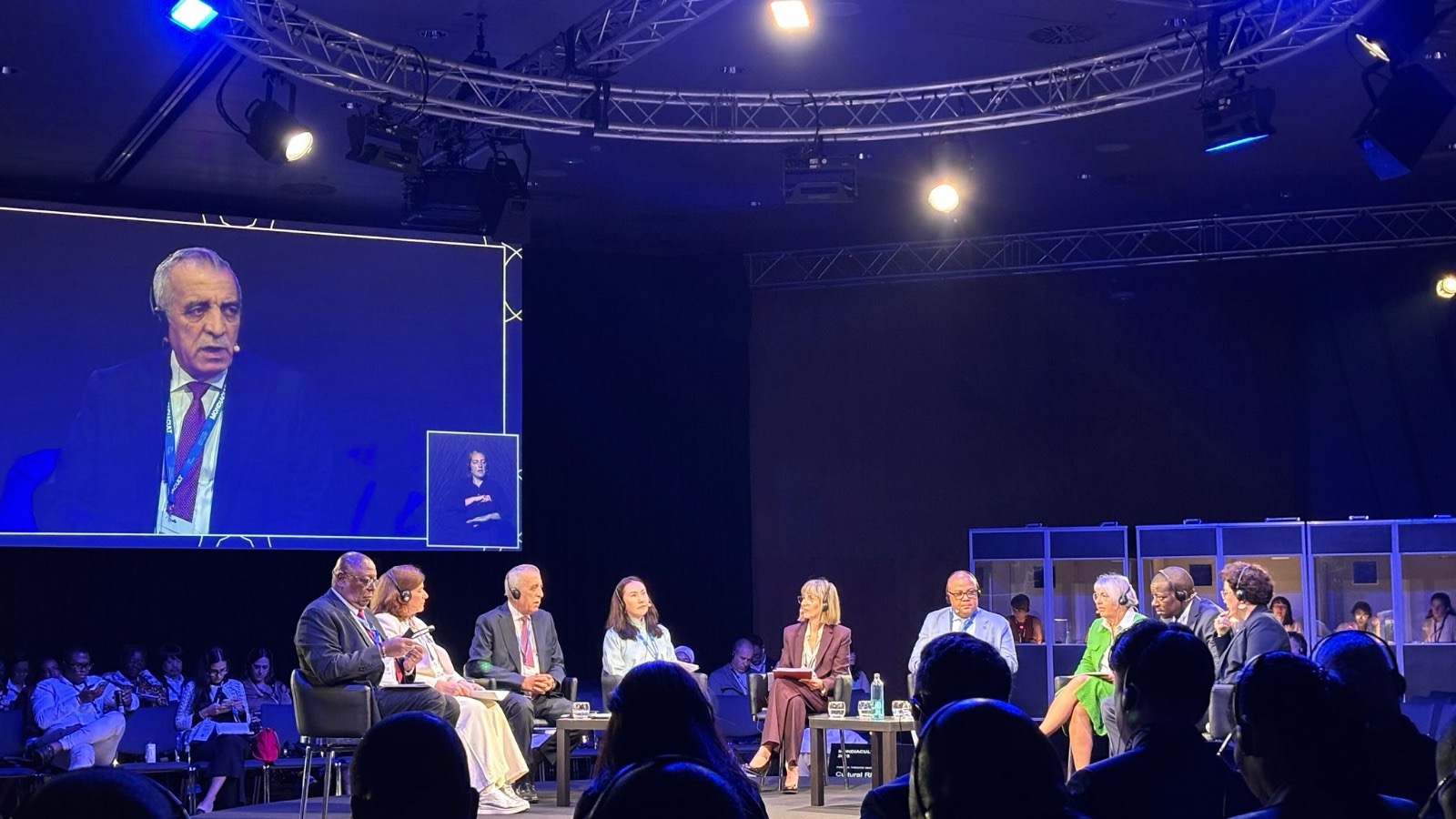 صورة حول : الأردن نموذج للتنوع الثقافي وحقوق الإنسان الثقافية الأردن نموذج للتنوع الثقافي وحقوق الإنسان الثقافية