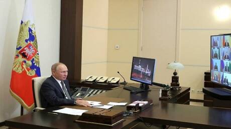 بوتين يعلن بدء تشغيل مشروع “الدرع الصحي”