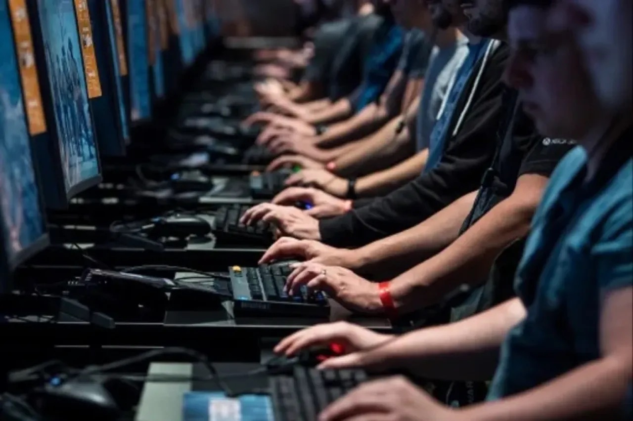 صورة حول : تراجع الحسابات الوهمية على مواقع التواصل 19% تراجع الحسابات الوهمية على مواقع التواصل 19%