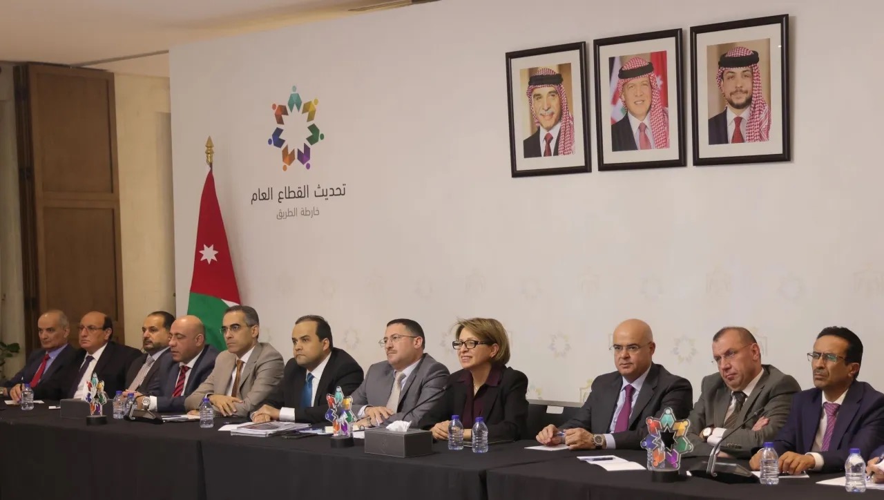 صورة حول : الحكومة تبدأ التحضير للبرنامج التنفيذي الحكومة تبدأ التحضير للبرنامج التنفيذي