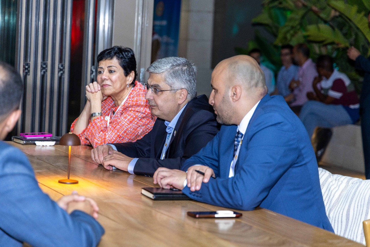 المناصير للزيوت والمحروقات الراعي الذهبي لمنتدى 12 لوقود الطيران