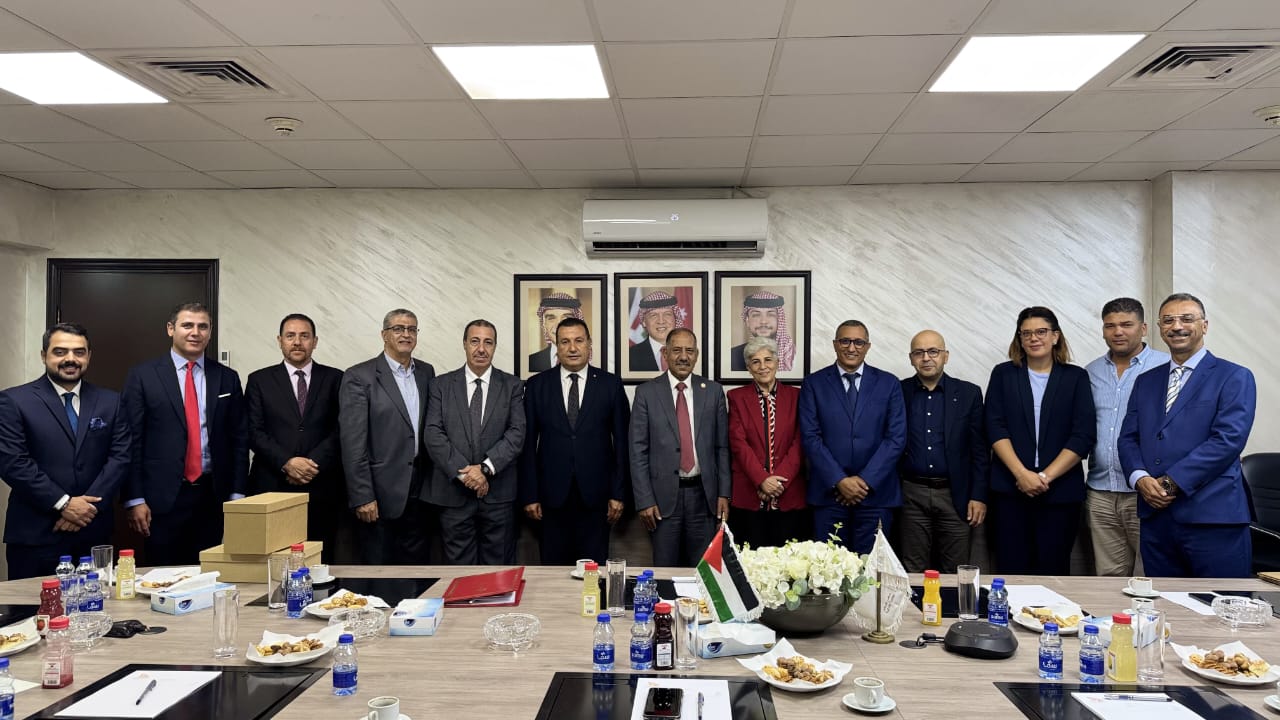 اختتام أعمال الاجتماع الخامس للجنة الأردنية- التونسية في مجال المدن الصناعية.