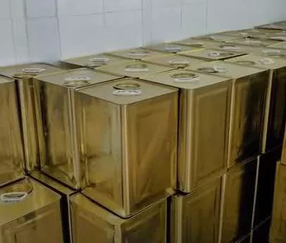 صورة حول : ضبط 30 تنكة زيت زيتون مغشوش في الكرك ضبط 30 تنكة زيت زيتون مغشوش في الكرك