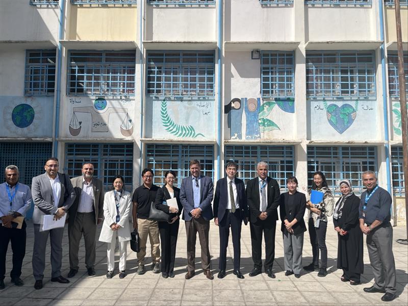صورة حول : JAPAN’S AMBASSADOR VISITS Refugee Camps in Irbid and observes Japan-funded activities JAPAN’S AMBASSADOR VISITS Refugee Camps in Irbid and observes Japan-funded activities