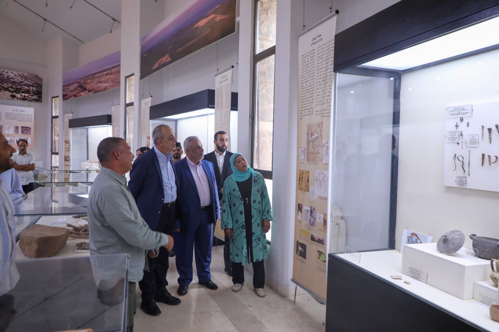 وزير السياحة والآثار يتفقد متحف أخفض مكان على سطح الأرض والمواقع الأثرية في الأغوار الجنوبية