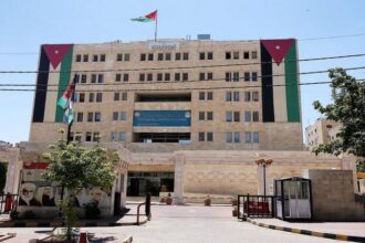 هيئة النقل تدعو مرشحين لاختبار تنافسي إلكتروني