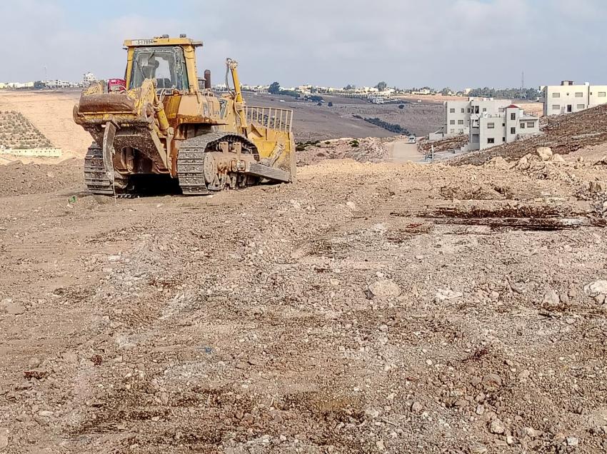 صورة حول : بلدية إربد الكبرى توسع الطرق حول مشروع مستشفى الأميرة بسمة الجديد بلدية إربد الكبرى توسع الطرق حول مشروع مستشفى الأميرة بسمة الجديد