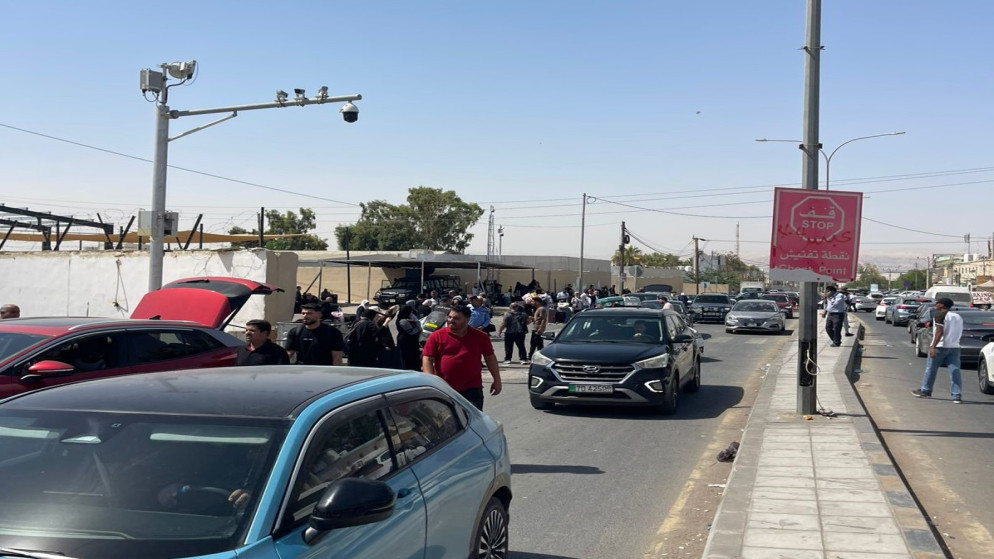 الأمن العام: إغلاق جسر الملك حسين أمام حركة المسافرين والشحن حتى إشعار آخر