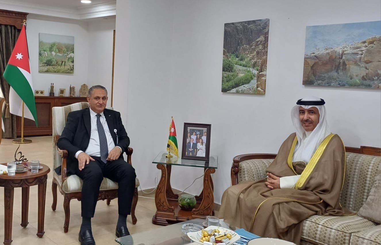 صورة حول : الأردن والكويت يبحثان تعزيز التعاون البيئي ومشاريع التنمية المستدامة الأردن والكويت يبحثان تعزيز التعاون البيئي ومشاريع التنمية المستدامة
