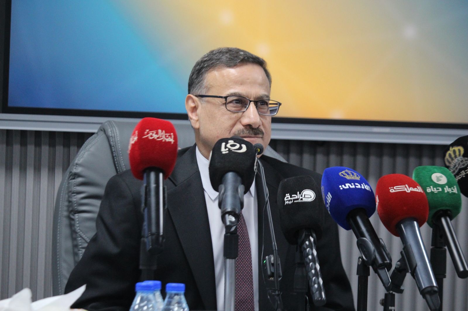 عزالدين كناكرية رئيس صندوق استثمار أموال الضمان الاجتماعي يكشف معايير تعيين ممثلي الصندوق في الشركات