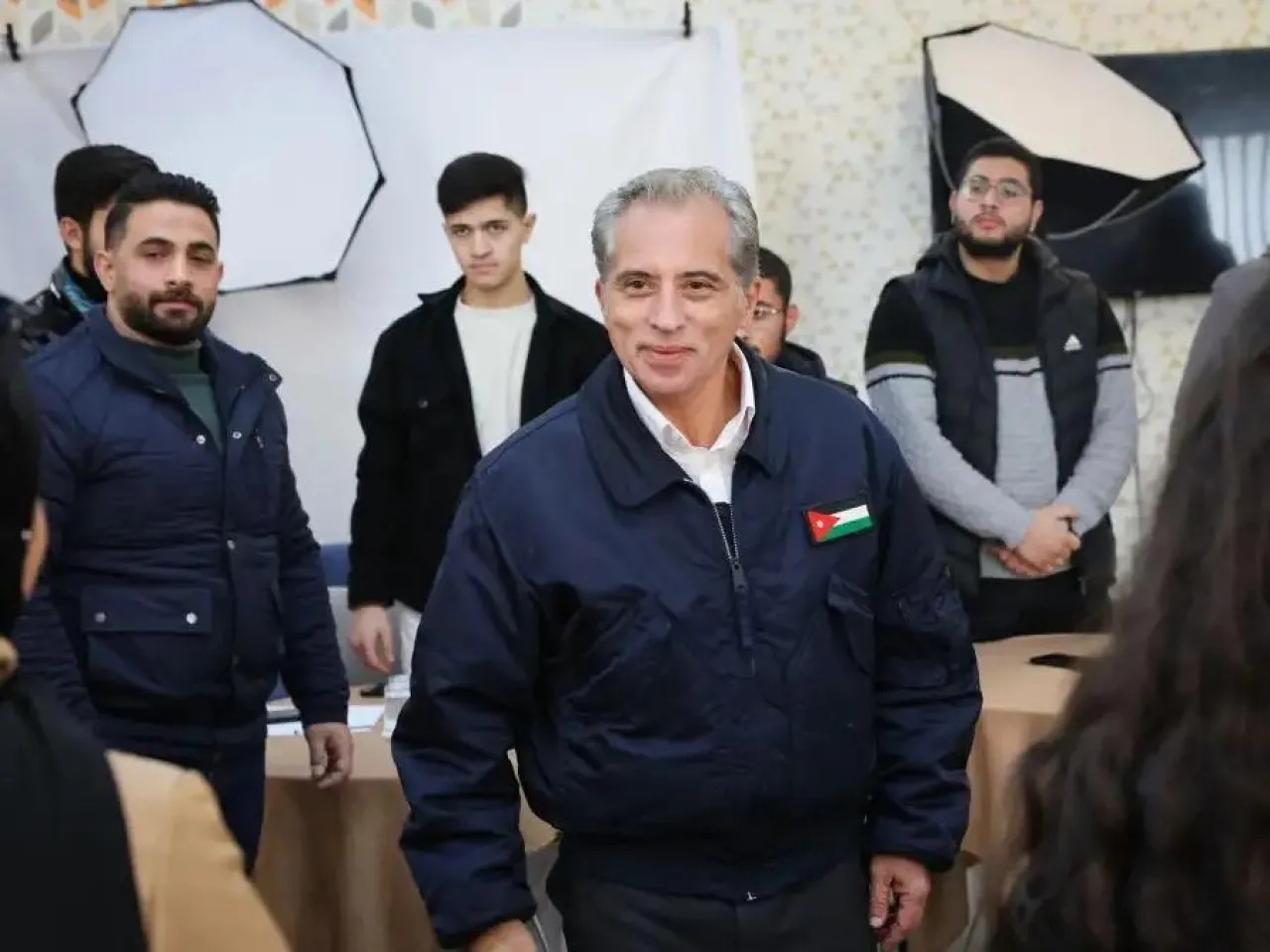 صورة حول : رئيس الوزراء يزور 114 موقعاً في عامه الأول لتعزيز الخدمات والتنمية رئيس الوزراء يزور 114 موقعاً في عامه الأول لتعزيز الخدمات والتنمية