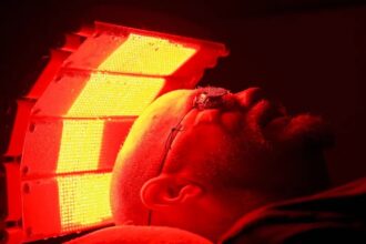 ابتكار نانوي بضوء LED يدمّر السرطان ويحمي الخلايا السليمة