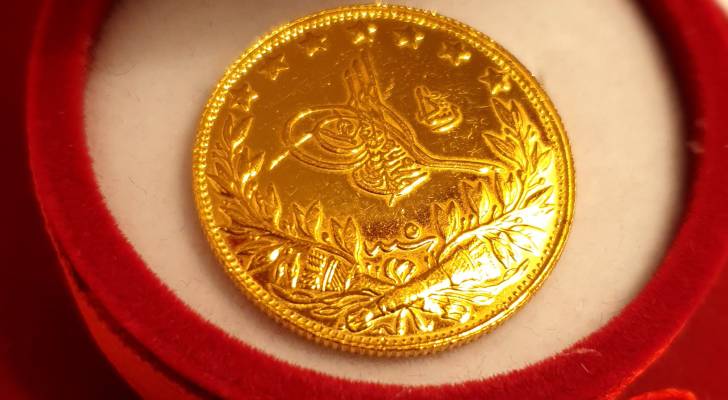 صورة حول : تعرف على سعر الليرة الإنجليزية في الأردن بعد انخفاض الذهب تعرف على سعر الليرة الإنجليزية في الأردن بعد انخفاض الذهب