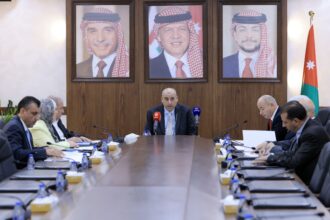 القاضي يلتقي رؤساء الكتل ويترأس أول اجتماع لمكتب دائم النواب