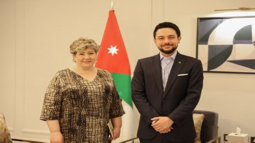 ولي العهد يشيد بالعلاقات التاريخية بين الأردن وبريطانيا