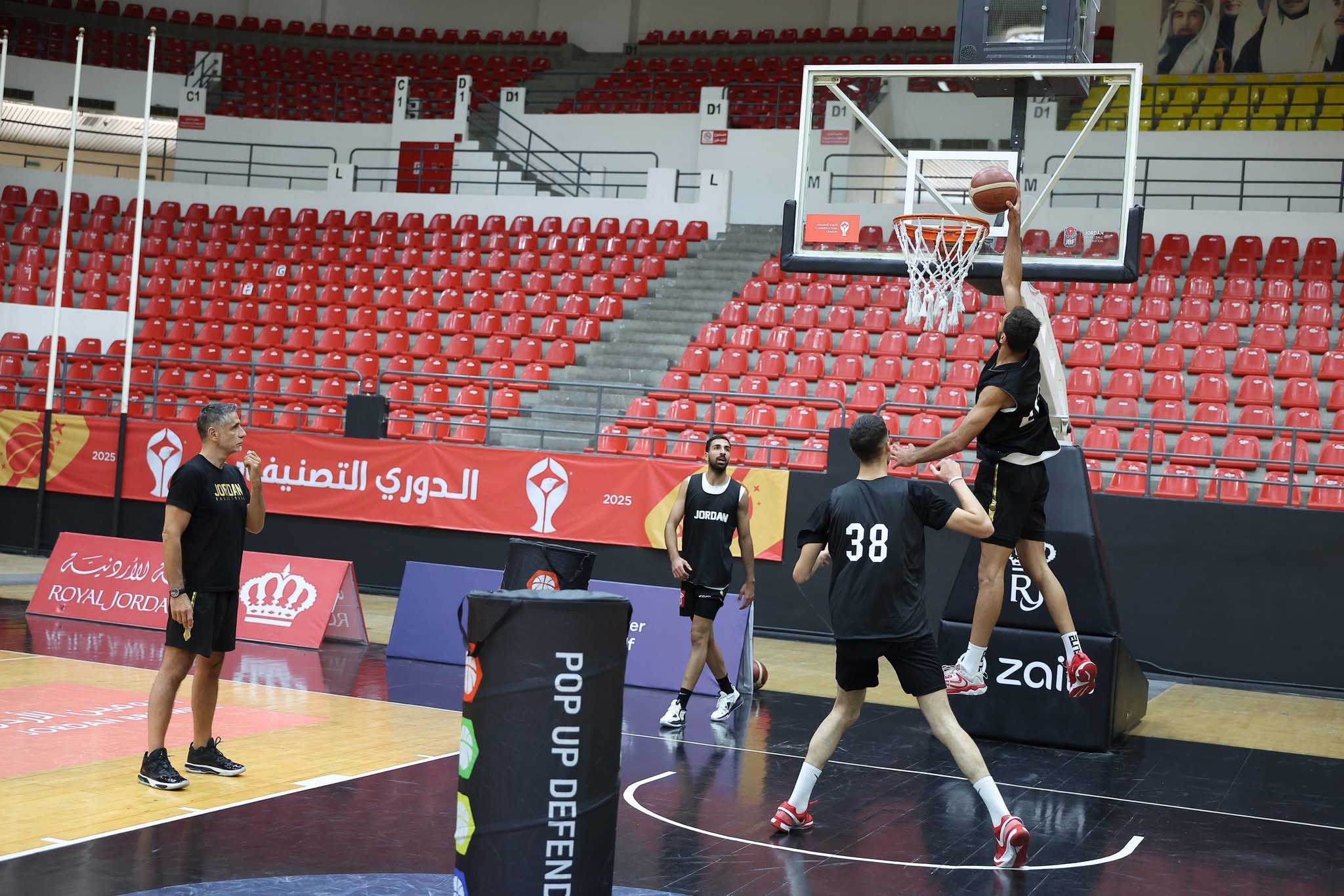 عاجل | بالصور جعفر حسّان يطلع على أعمال التطوير في مدينة الحسين للشباب