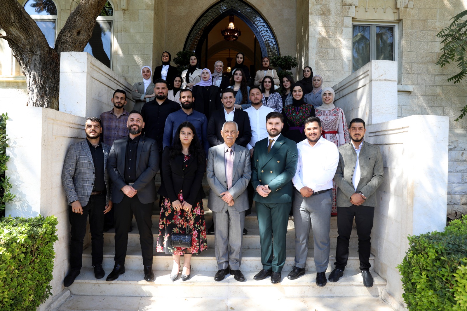 عاجل | العيسوي: الأردن بقيادة الملك منارة عطاء ورحمة عمقها رسالة هاشمية قائمة على صوت الحق والعدالة