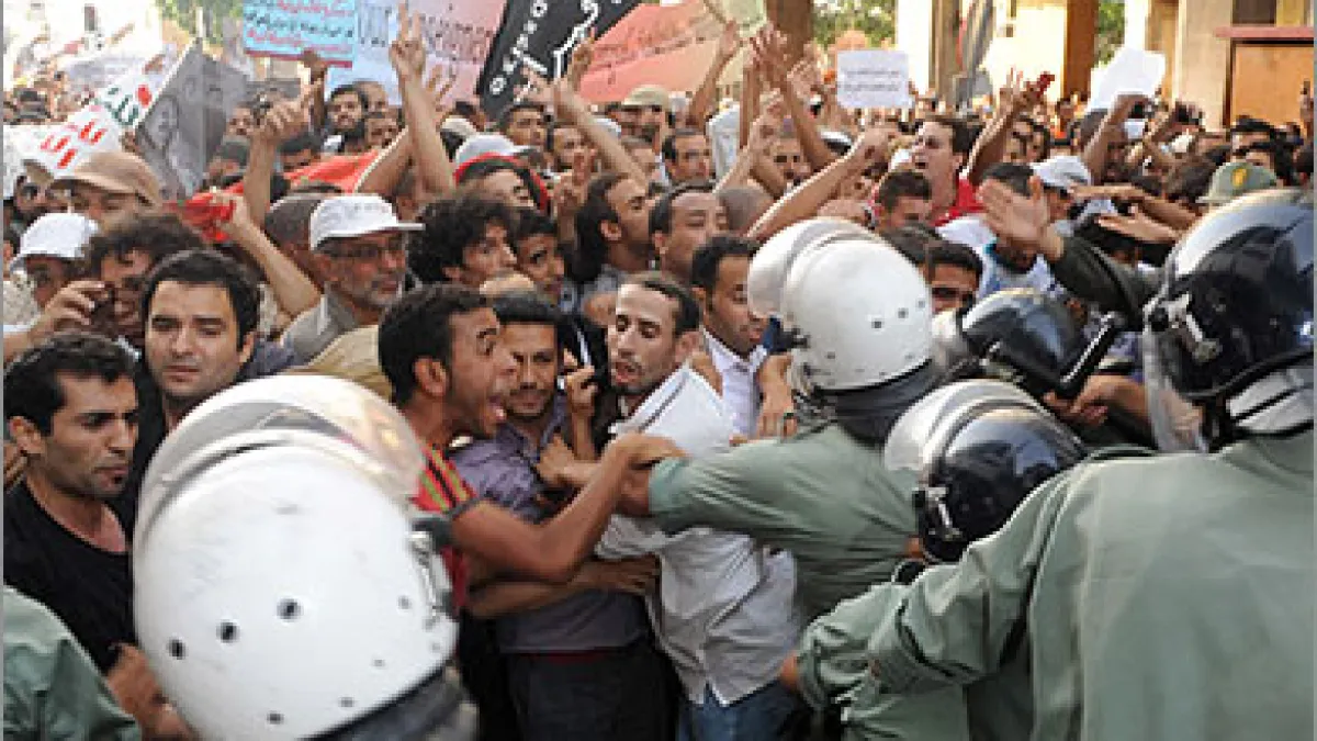 صورة حول : خروج آلاف المتظاهرين في المغرب للمطالبة بالإصلاح خروج آلاف المتظاهرين في المغرب للمطالبة بالإصلاح